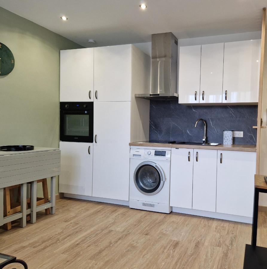 Appartement Ajaccio Climatise 4 Personnes Parking Gratuit Exterior photo